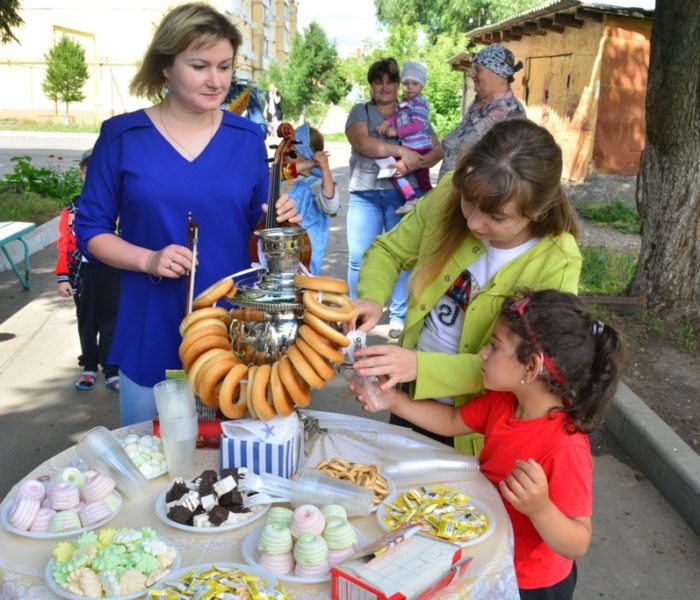 Лето во дворах собирает друзей