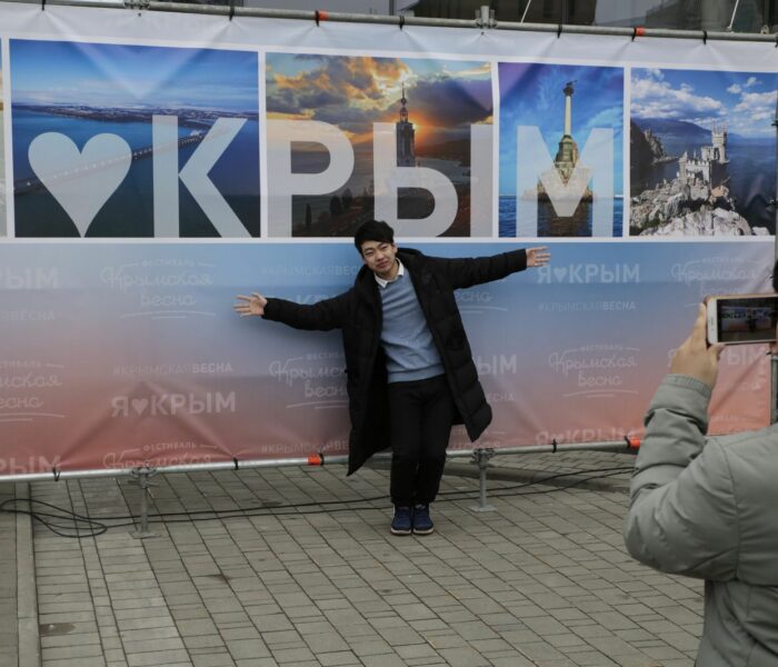 В ТУЛЬСКОМ   РЕГИОНЕ   ОТМЕТИЛИ   5-ЛЕТИЕ  ВОССОЕДИНЕНИЯ    КРЫМА  С  РОССИЕЙ