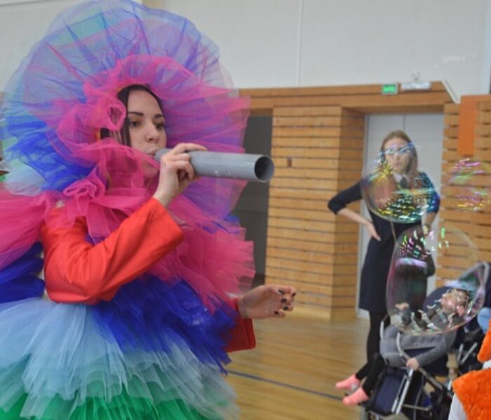 Праздничное новогоднее представление для воспитанников «Головеньковского детского дома-интерната»