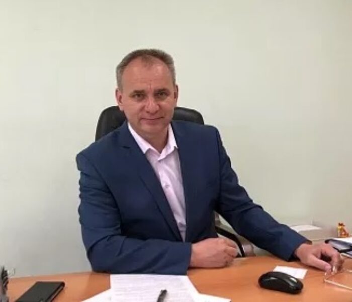 Поздравляем Голикова Николая Юрьевича, заместителя главы администрации, руководителя аппарата администрации муниципального образования город Ефремов, с юбилеем!