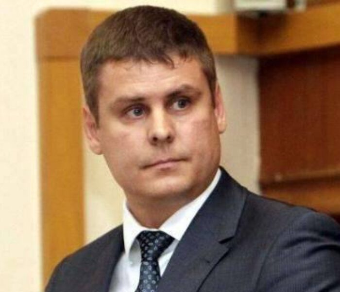 Поздравляем Пишего Сергея Юрьевича, главу администрации муниципального образования Воловский район, с Днем рождения!